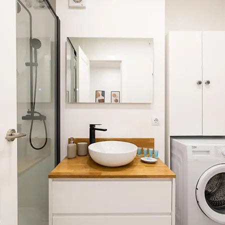 Stylish & Modern *
